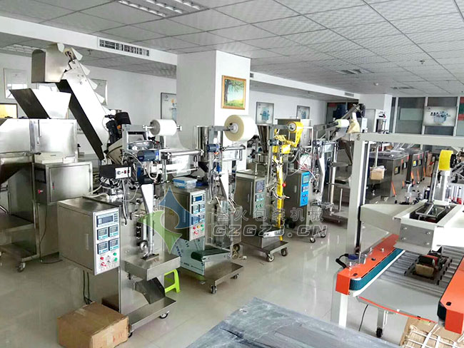 顆粒包裝機(jī)廠房內(nèi)實(shí)拍展示
